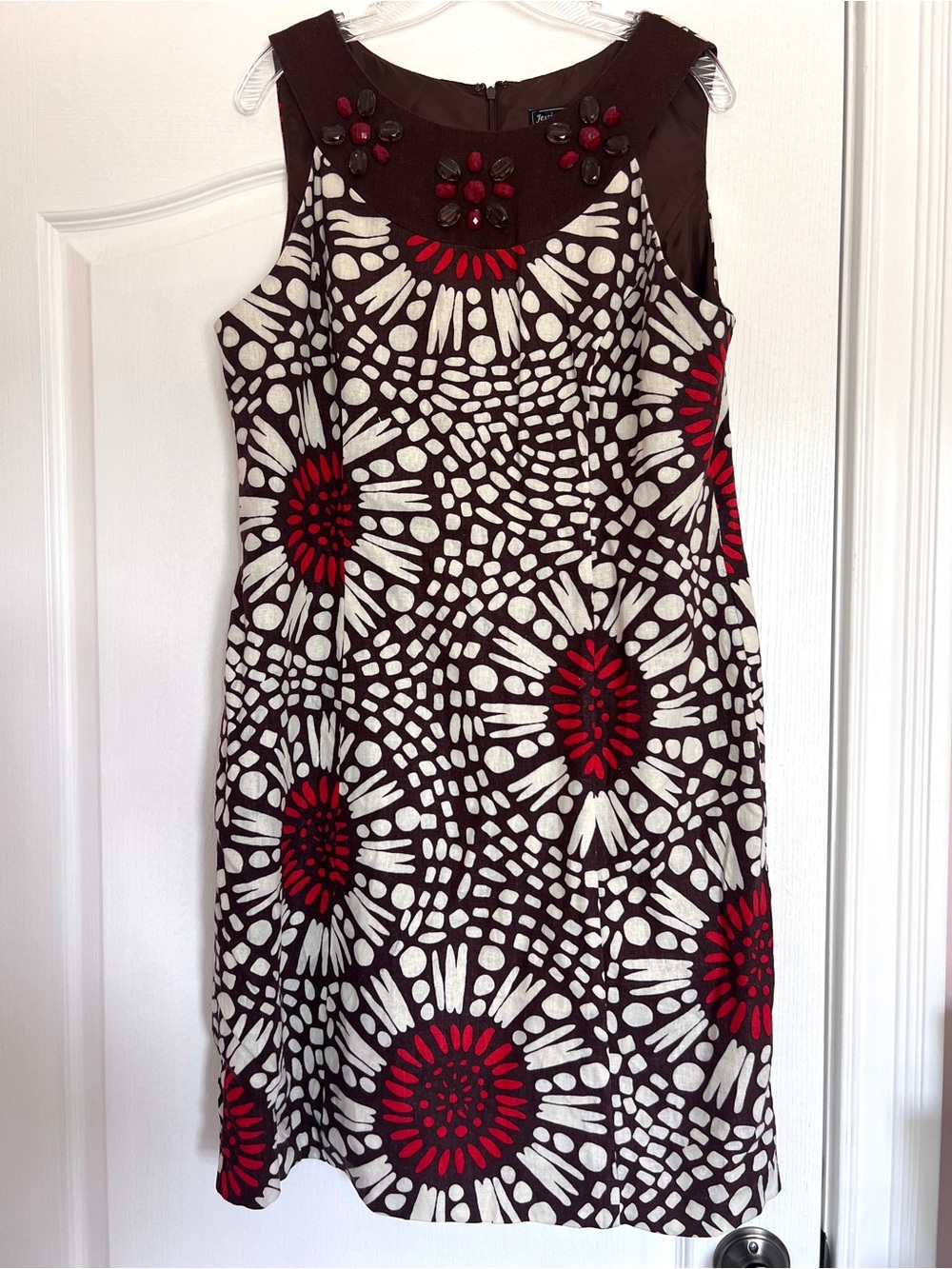 Jessica Howard Brown, White & Red Beaded Neckline Midi Dress